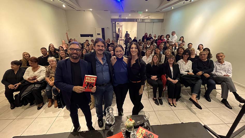 Foto 3 de Jornada con Felipe Pigna