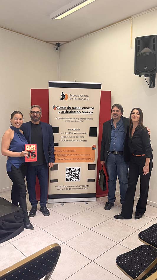 Foto 14 de Jornada con Felipe Pigna